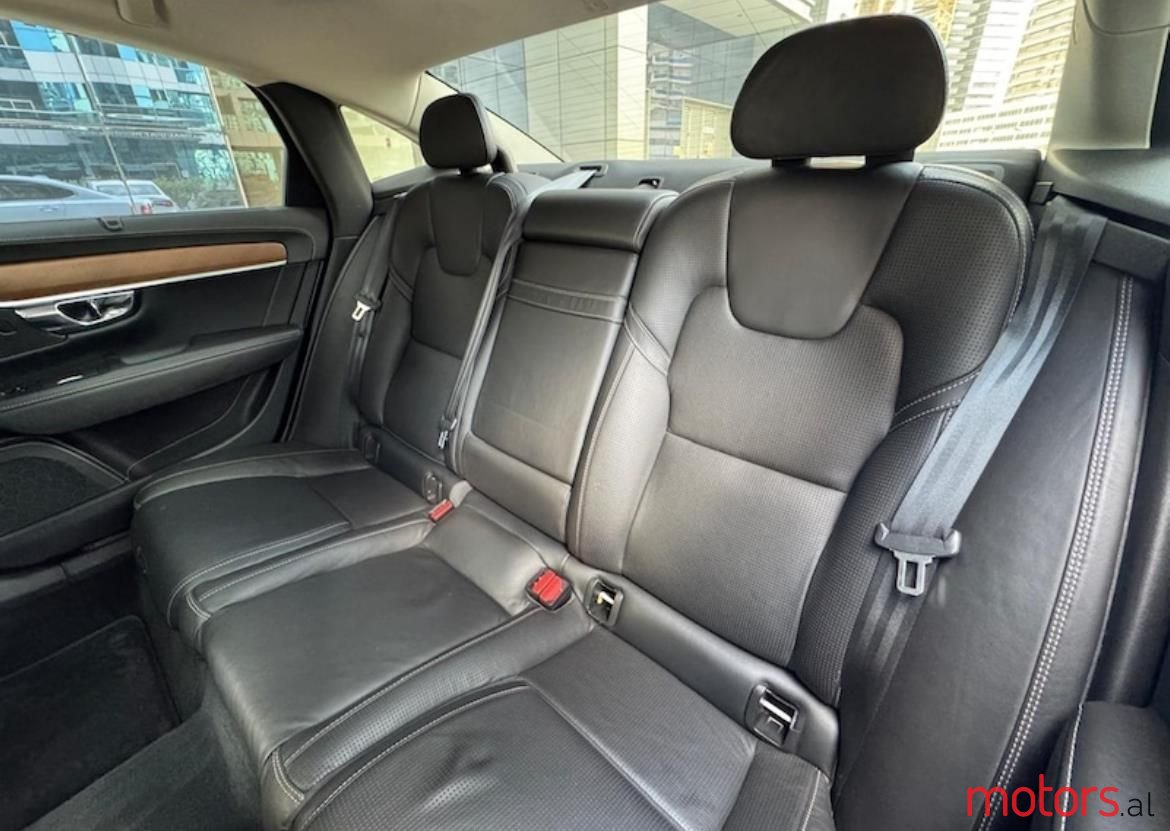 2017' Volvo S90 photo #4