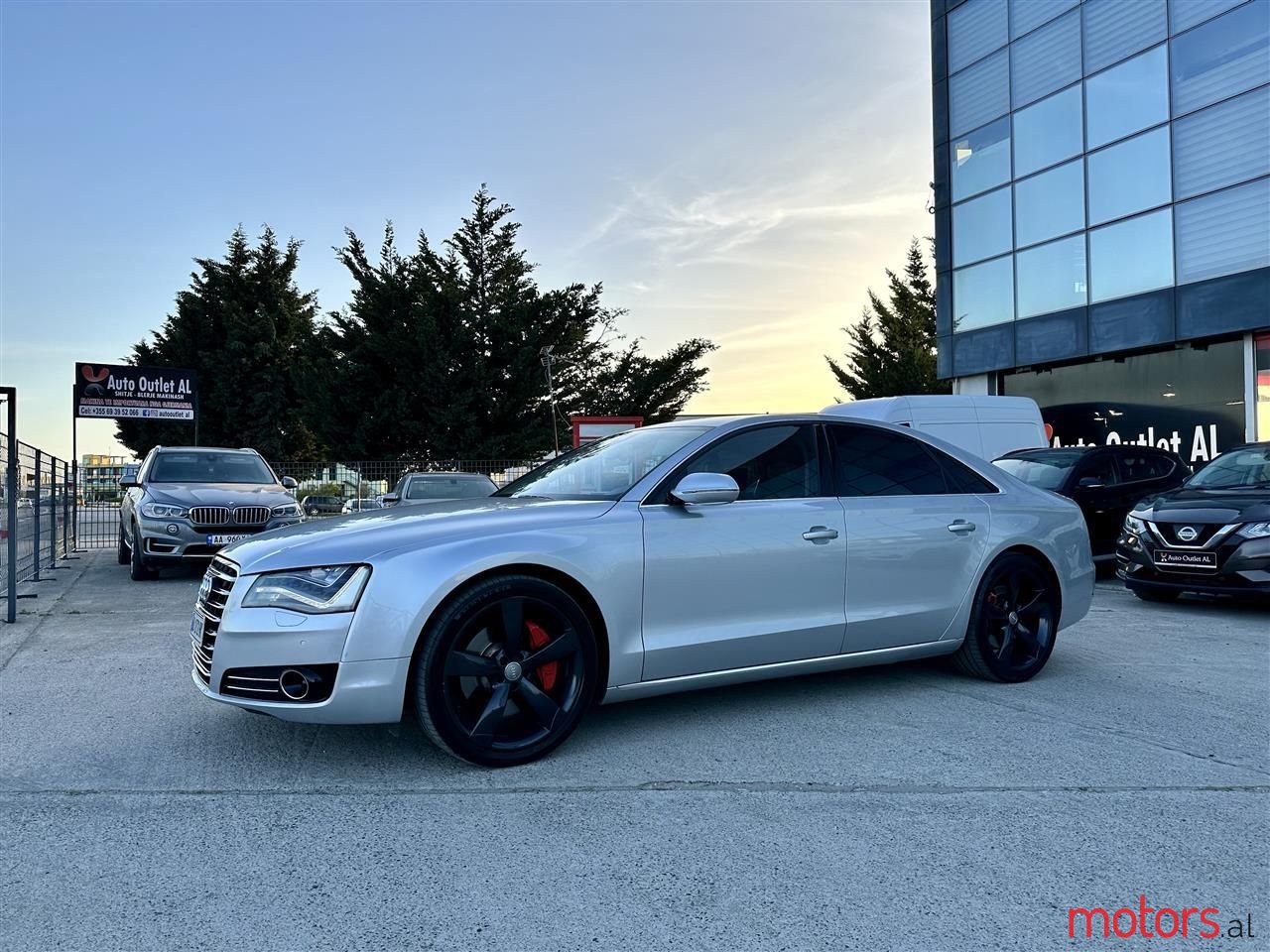 2011' Audi A8 photo #1