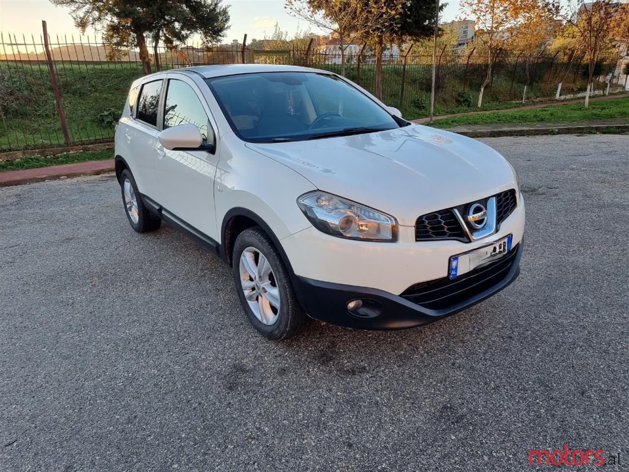 2010' Nissan Qashqai photo #1