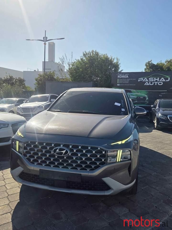 2022' Hyundai Santa Fe photo #2
