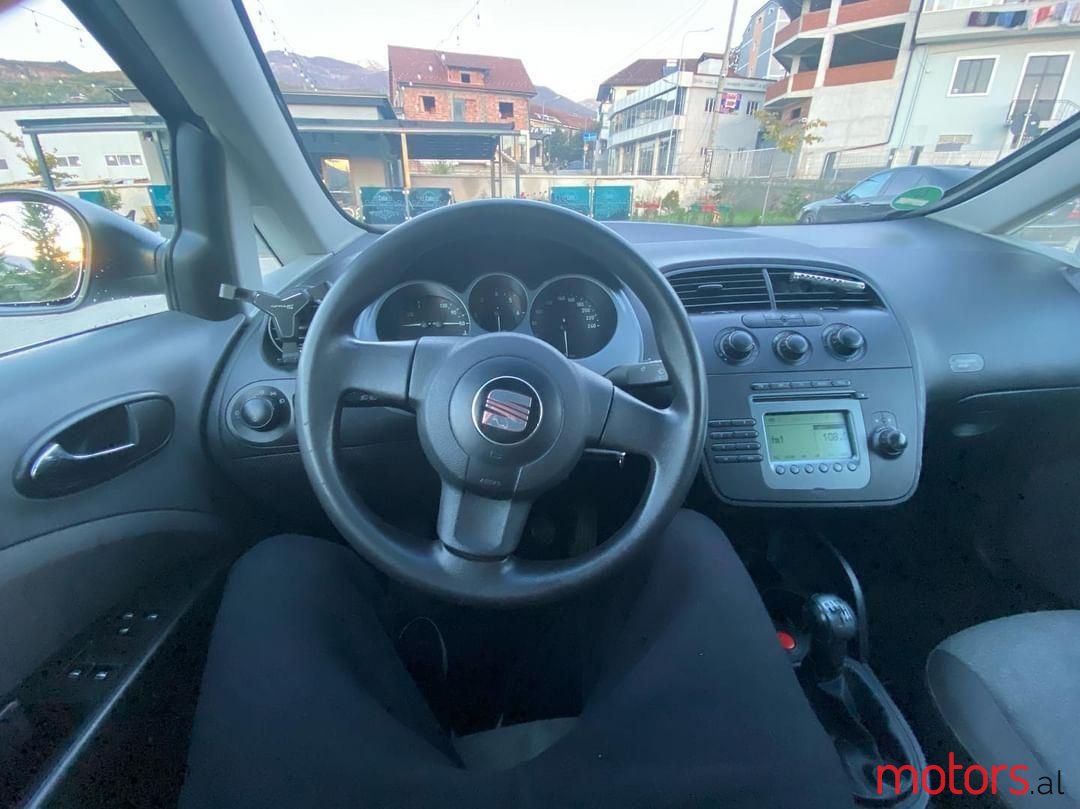 2006' SEAT Altea photo #3