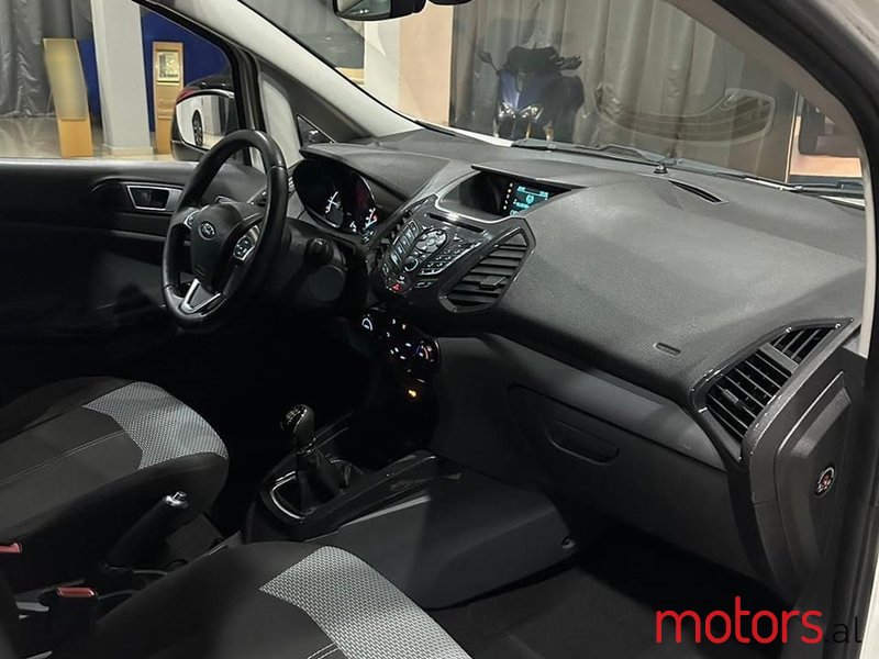 2015' Ford EcoSport photo #4
