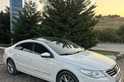 2011' Volkswagen Passat