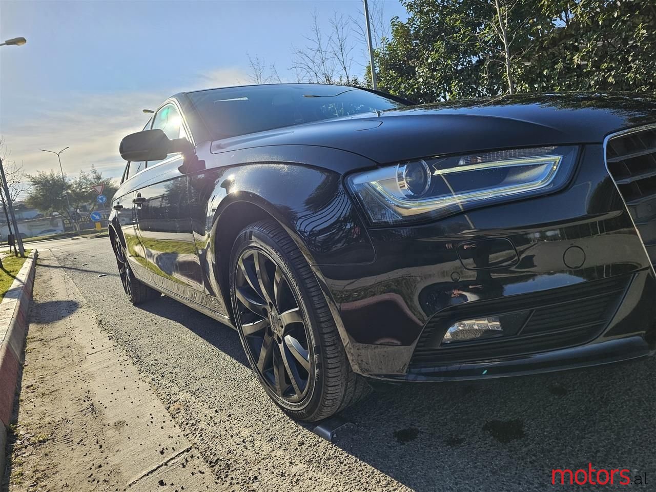 2014' Audi A4 photo #2