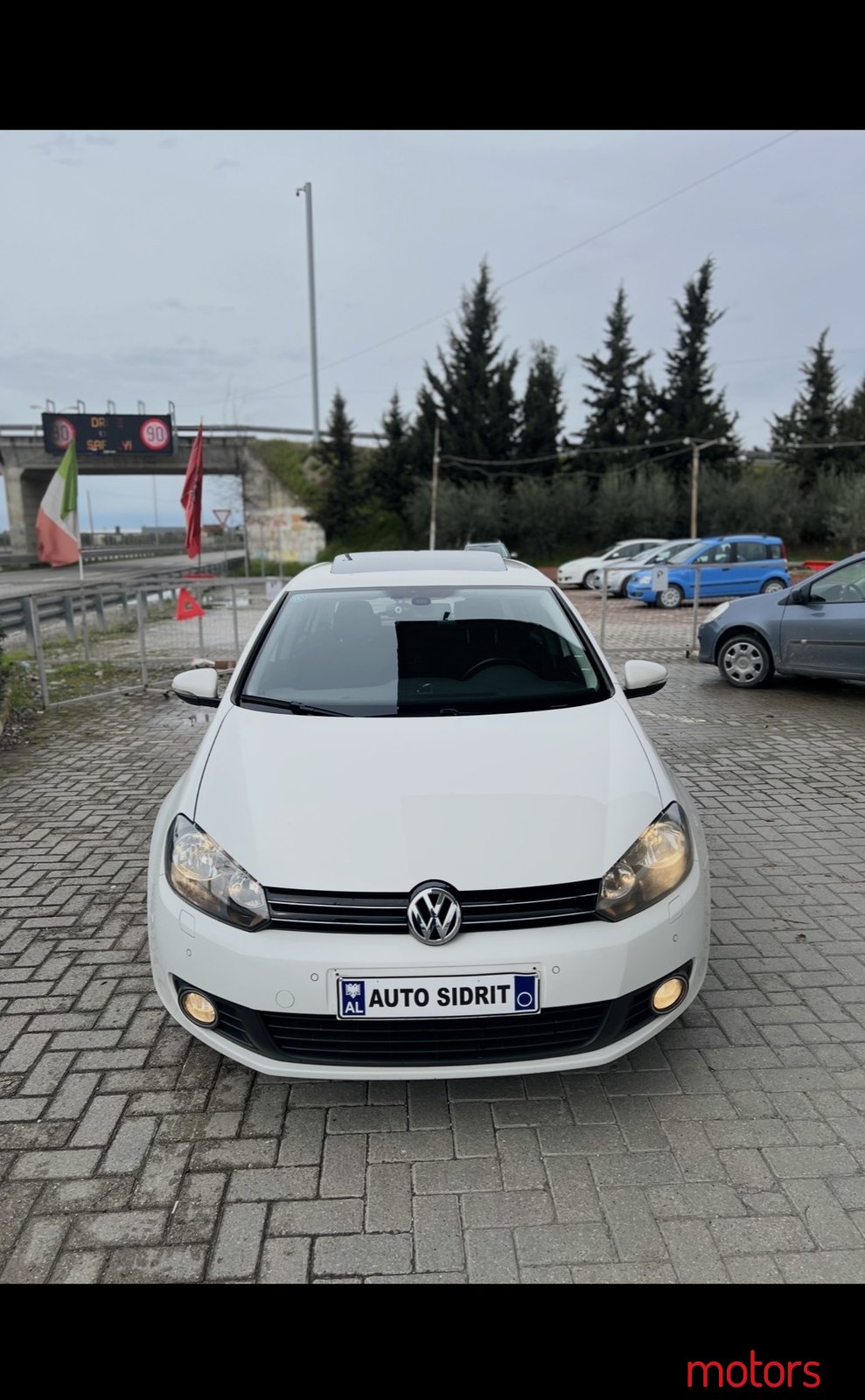 2012' Volkswagen photo #2