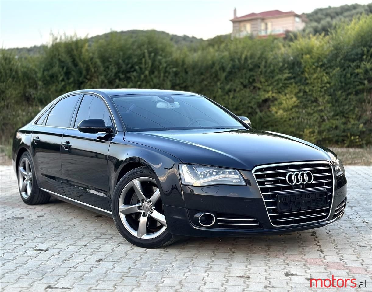 2014' Audi A8 photo #4