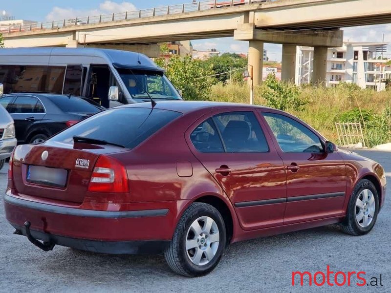 2005' Skoda Octavia photo #5