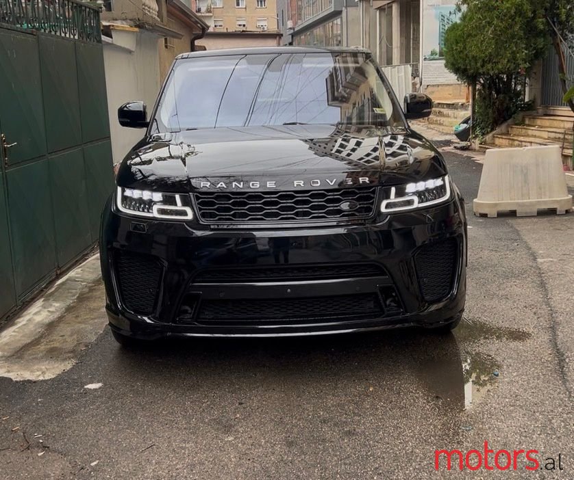 2016' Land Rover Range Rover Sport photo #4