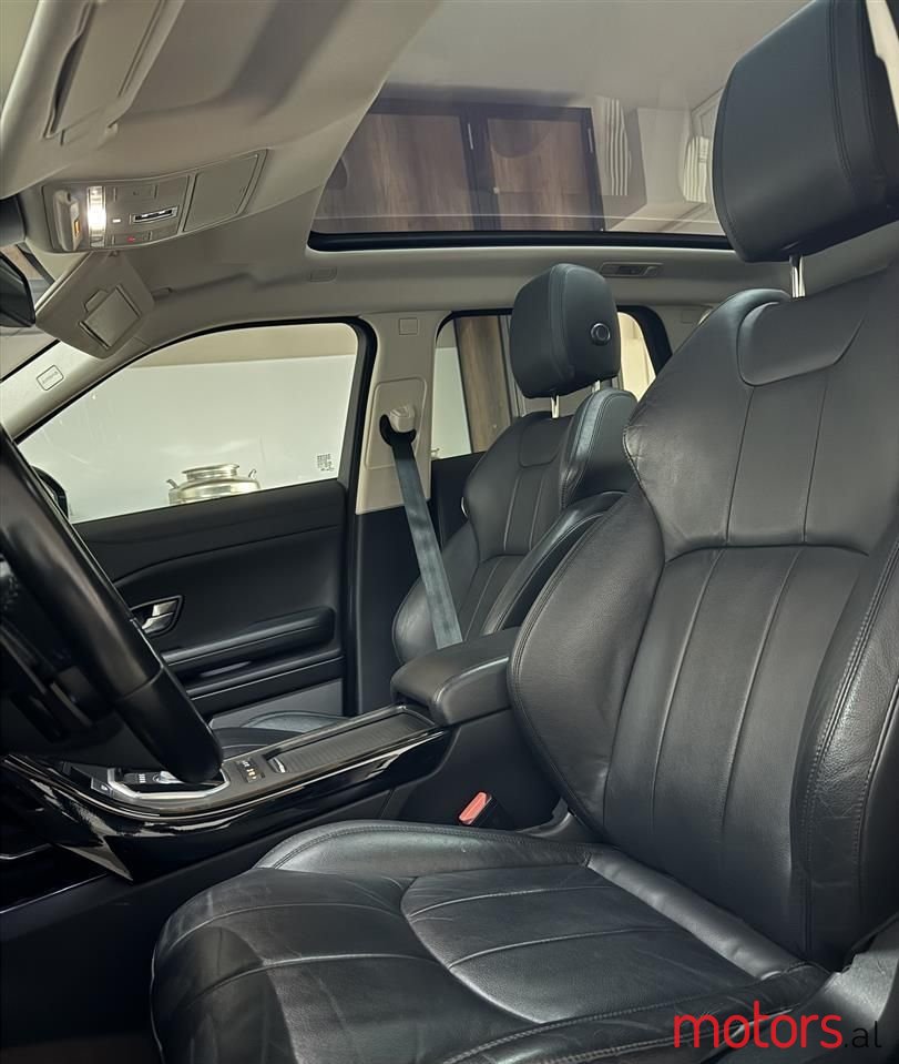 2016' Land Rover Range Rover Evoque photo #5