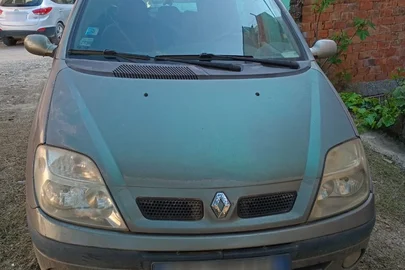 2001' Renault