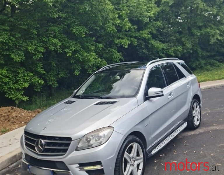 2013' Mercedes-Benz ML 350 photo #1