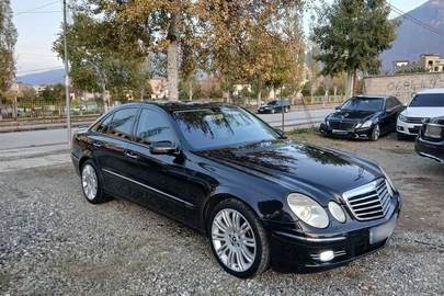 2007' Mercedes-Benz E 280