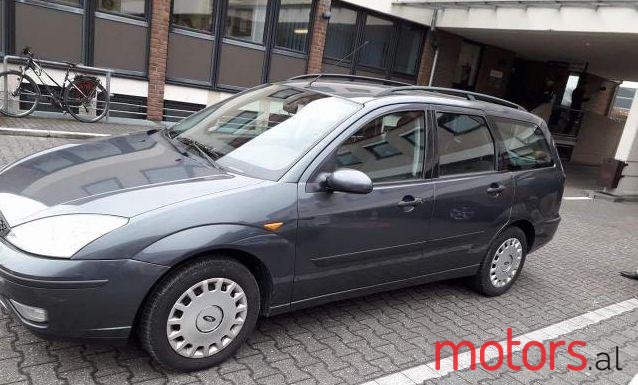 2004' Ford Focus photo #1