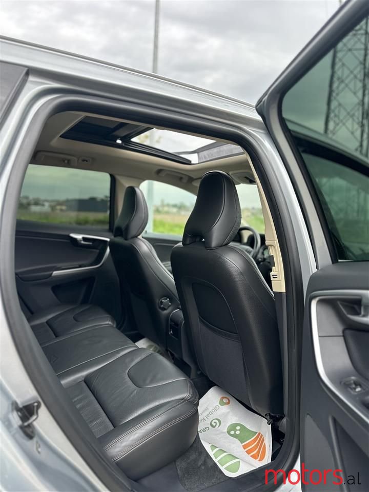 2010' Volvo Xc 60 photo #4