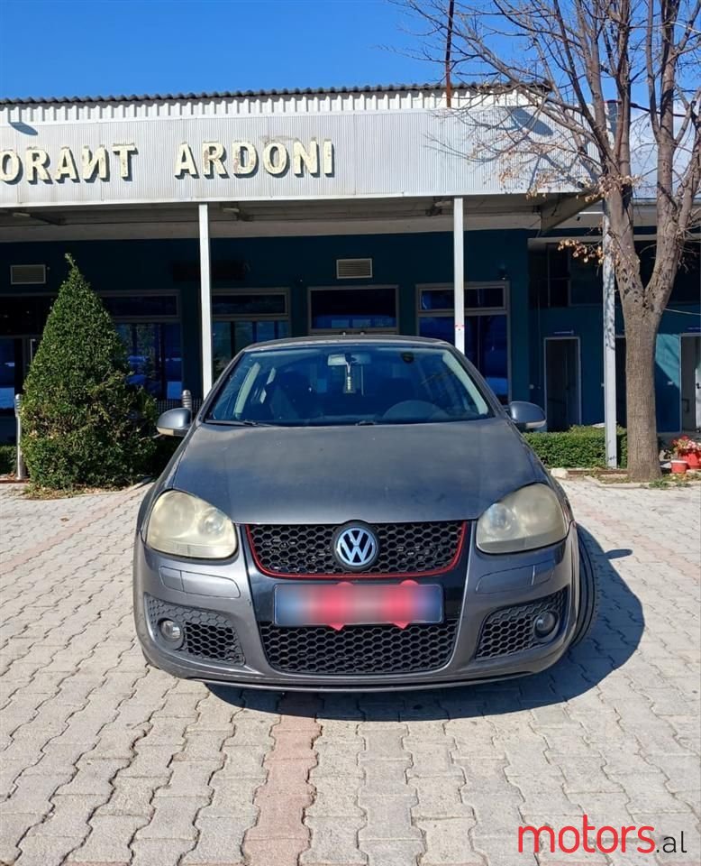 2007' Volkswagen Golf photo #1