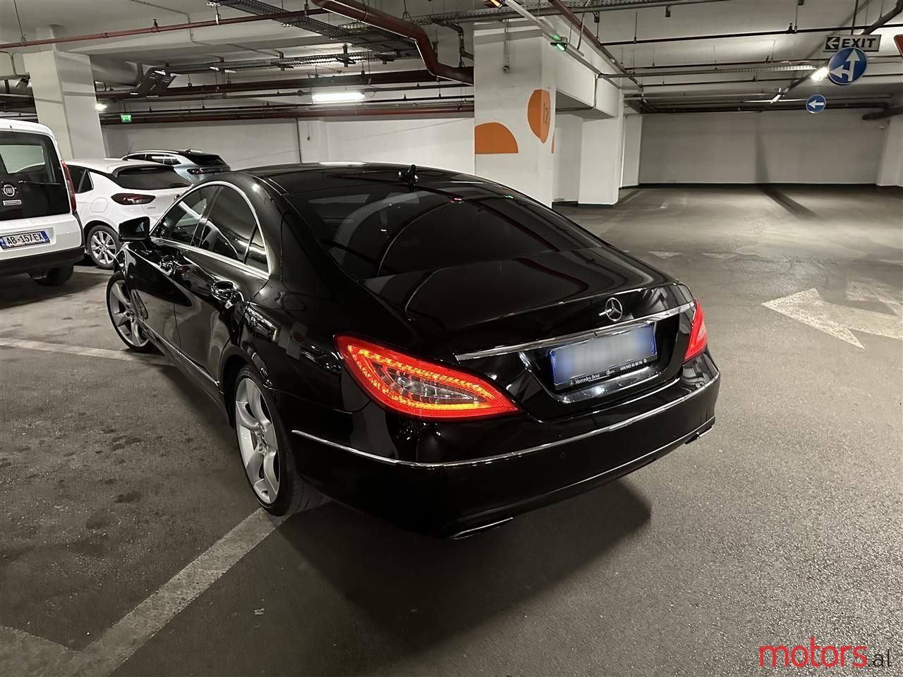 2011' Mercedes-Benz CLS 350 photo #6