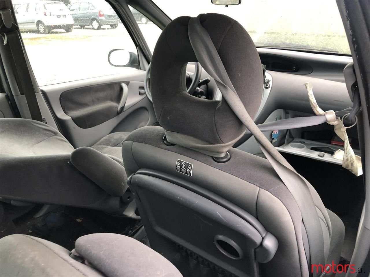 2005' Citroen Xsara Picasso photo #3