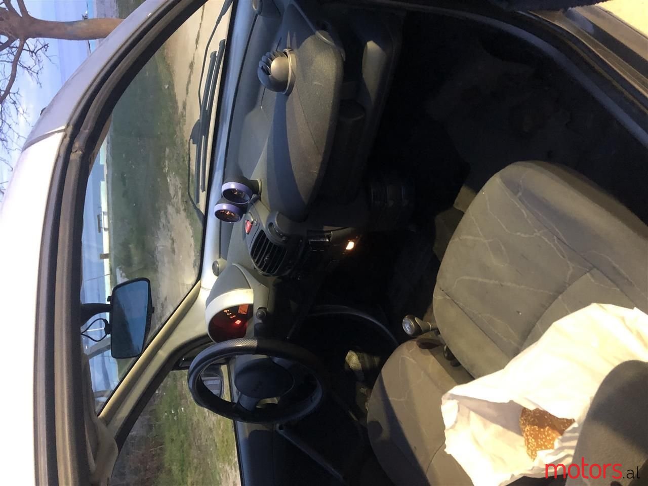 2001' Smart Fortwo photo #2