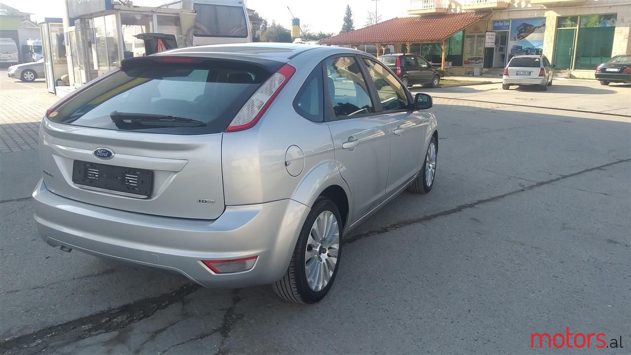 2009' Ford Focus photo #6