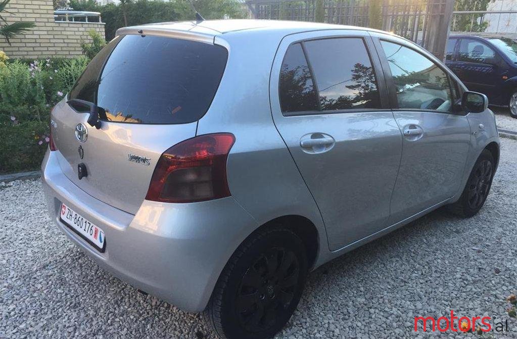 2006' Toyota Yaris photo #3