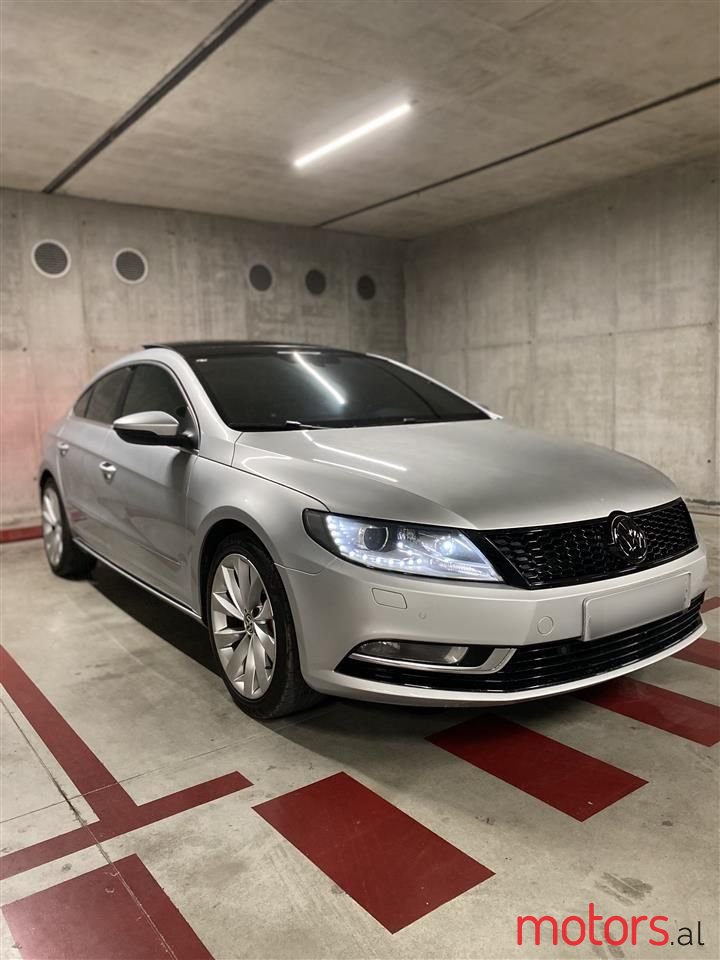 2013' Volkswagen photo #3