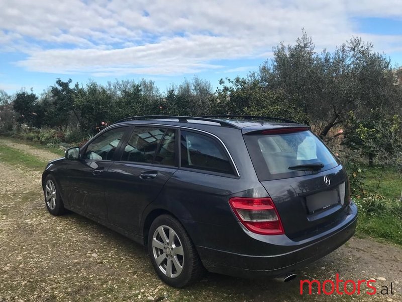 2008' Mercedes-Benz C 220 photo #4