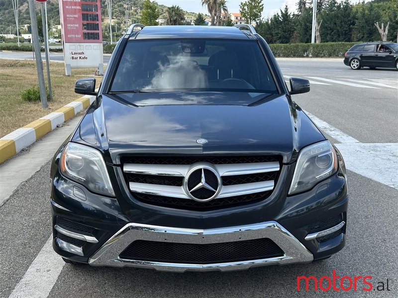 2013' Mercedes-Benz GLK 250 photo #2