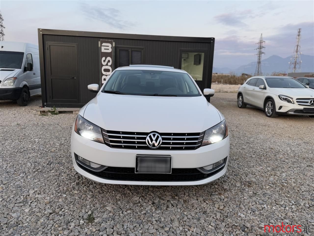 2014' Volkswagen Passat photo #2