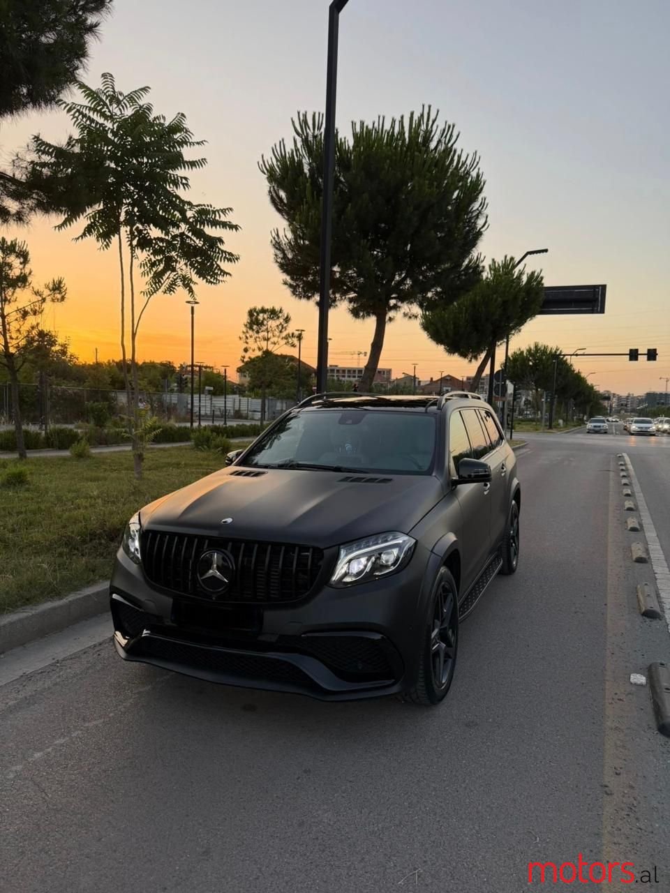 2015' Mercedes-Benz GL 350 photo #2