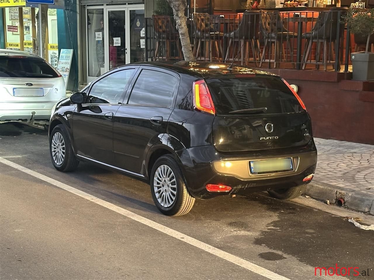 2010' Fiat Punto Evo photo #5