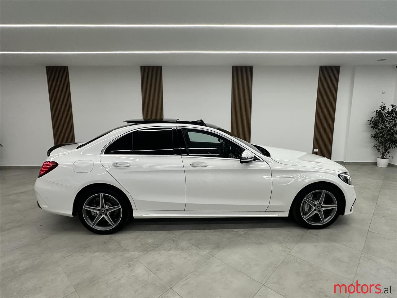 2017' Mercedes-Benz C 250 photo #4