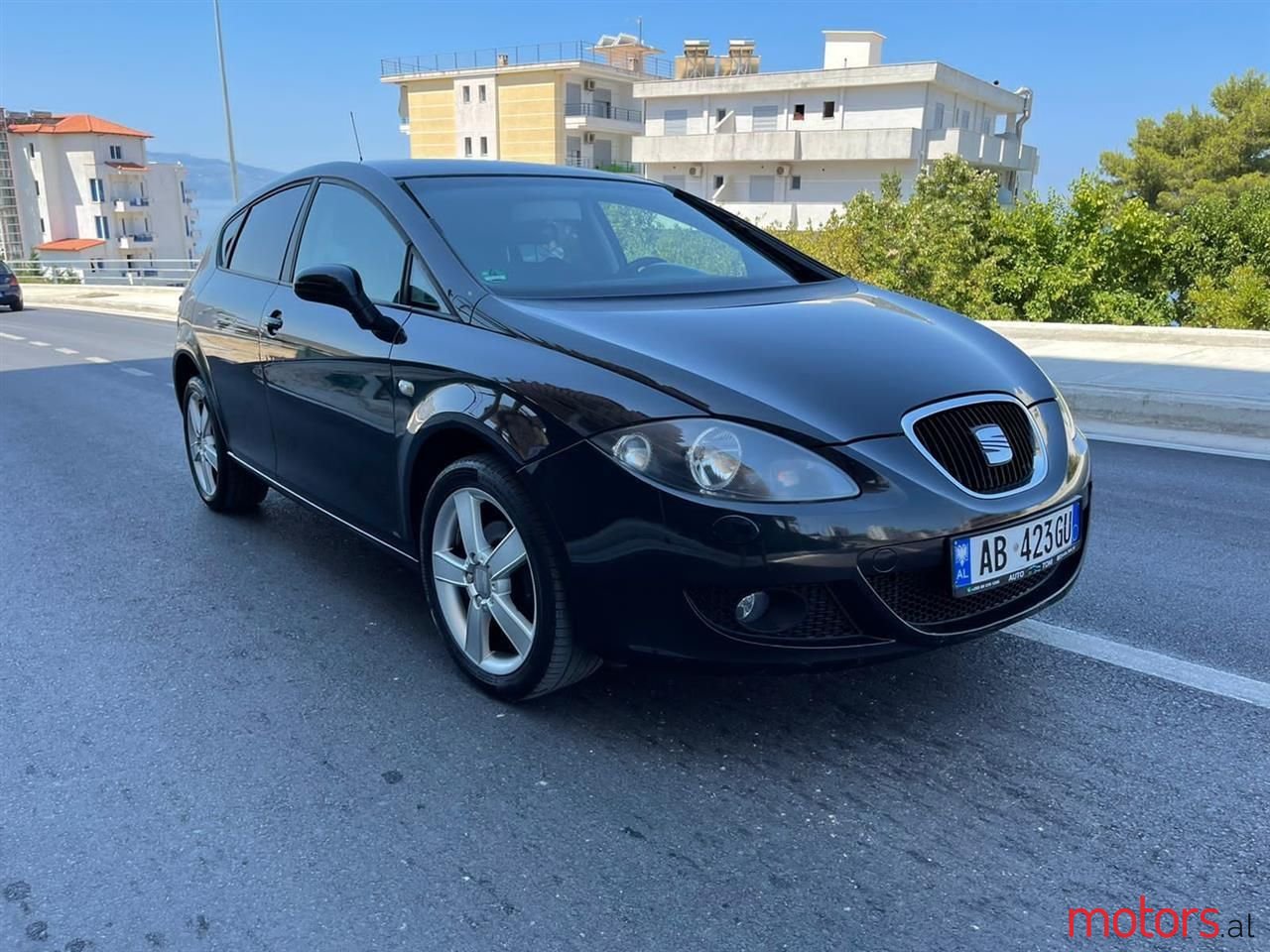 2007' SEAT Leon photo #4