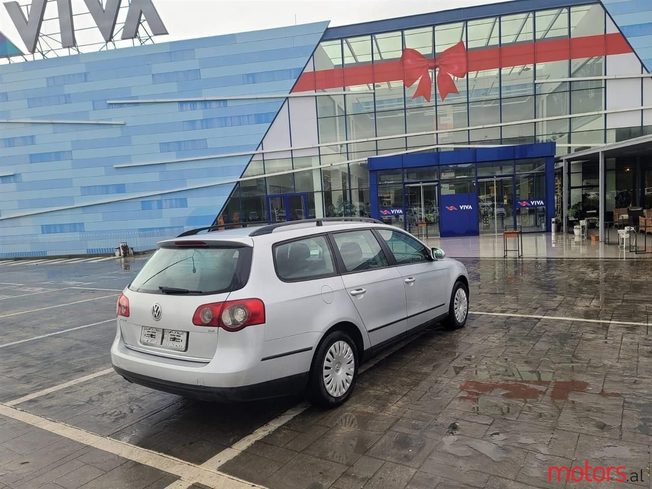 2007' Volkswagen Passat photo #5