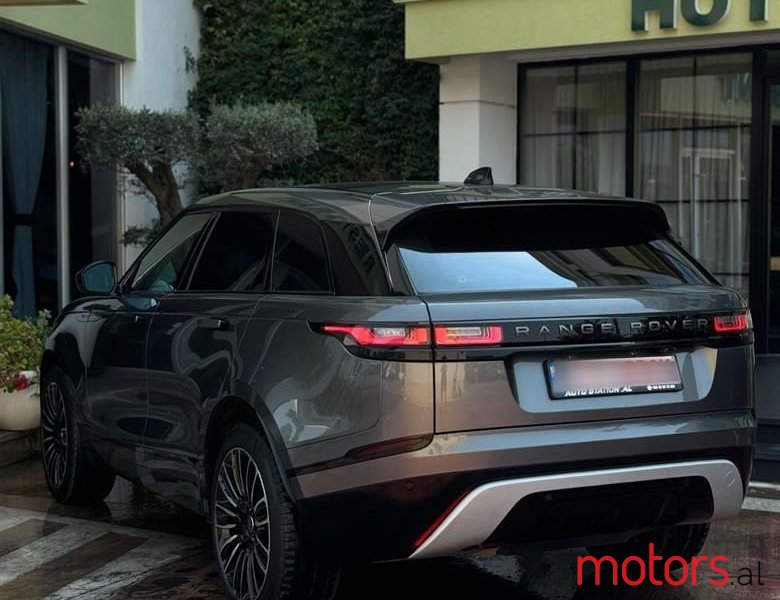 2018' Land Rover Range Rover Velar photo #5