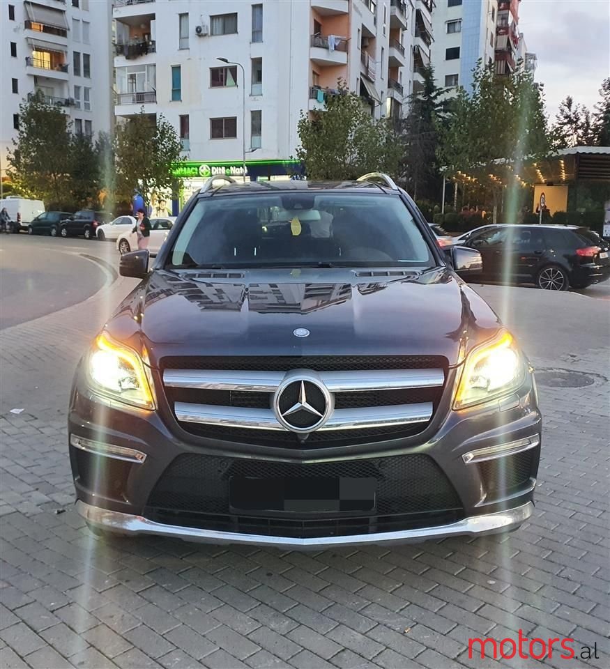 2013' Mercedes-Benz GL 350 photo #3