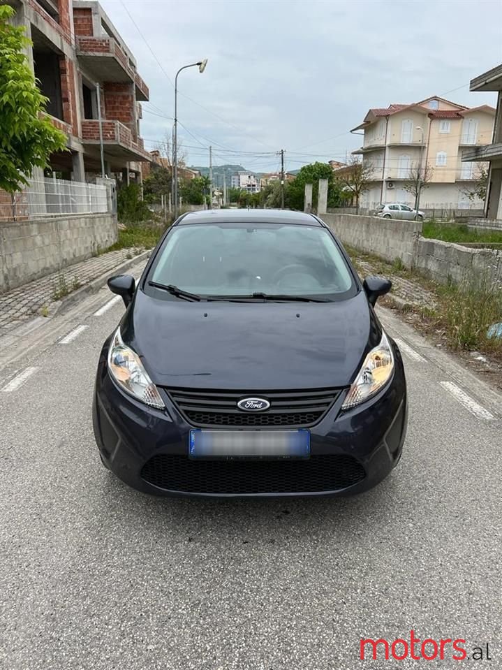 2012' Ford Fiesta photo #1