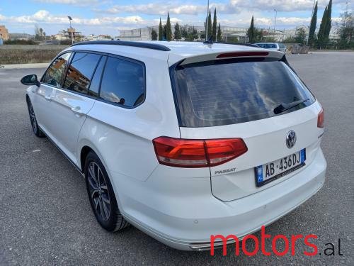 2016' Volkswagen Passat photo #7