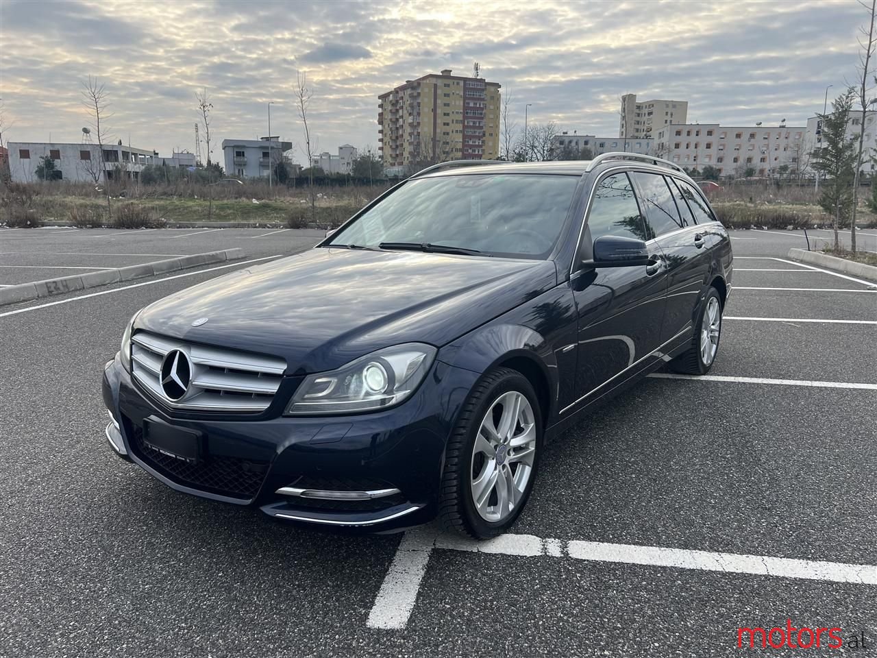 2012' Mercedes-Benz C 220 photo #2