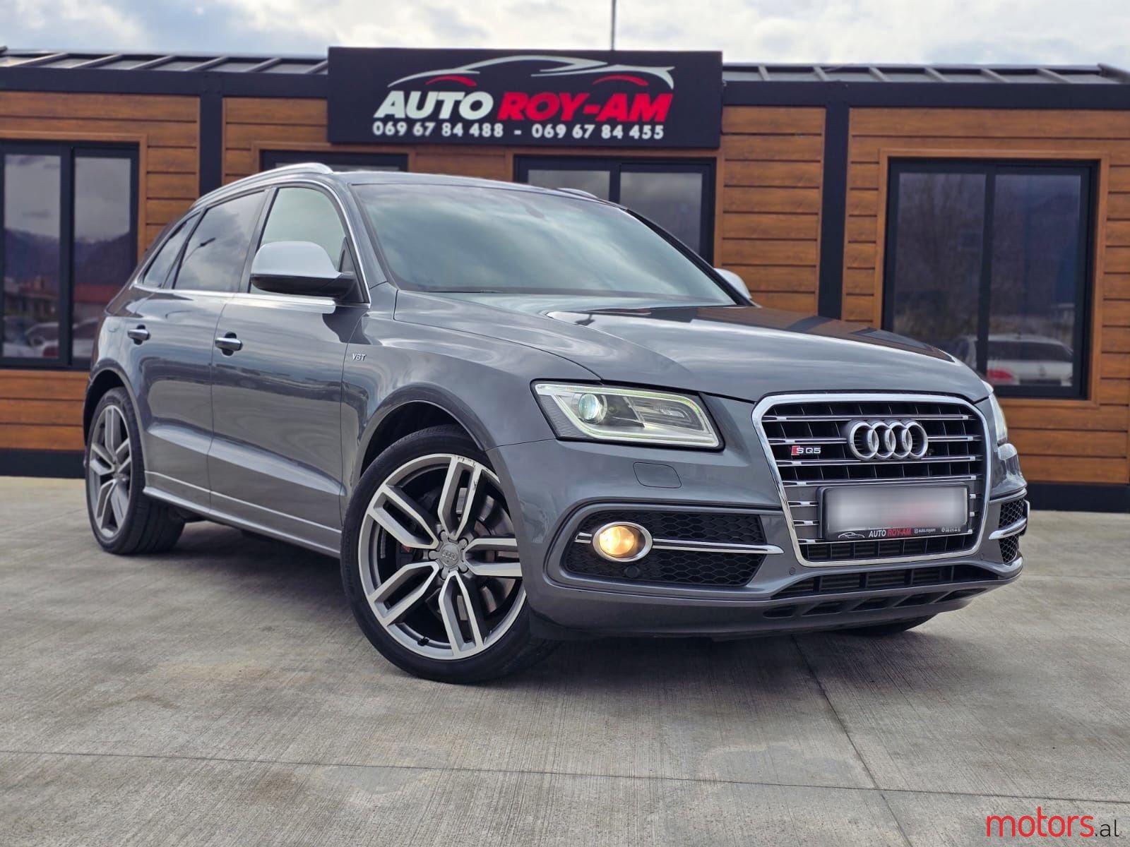 2015' Audi SQ5 photo #1