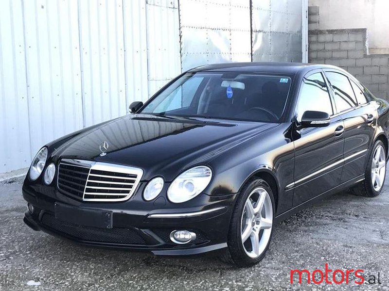 2006' Mercedes-Benz E 320 photo #1