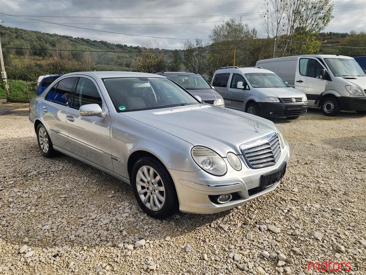 2007' Mercedes-Benz E 200 photo #1