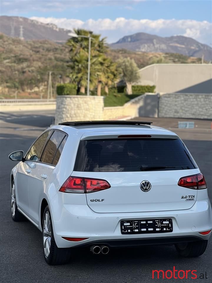 2015' Volkswagen Golf photo #4