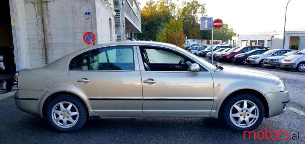 2003' Skoda Superb photo #1