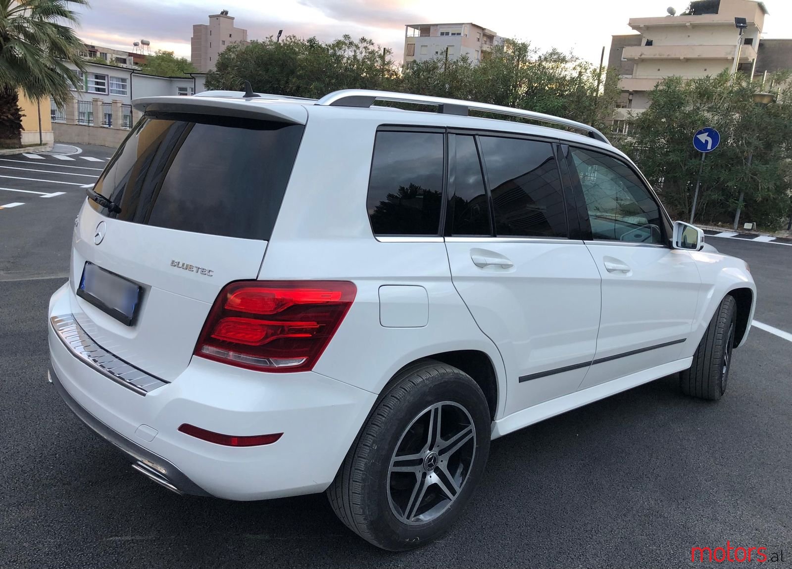 2015' Mercedes-Benz GLK 250 photo #5
