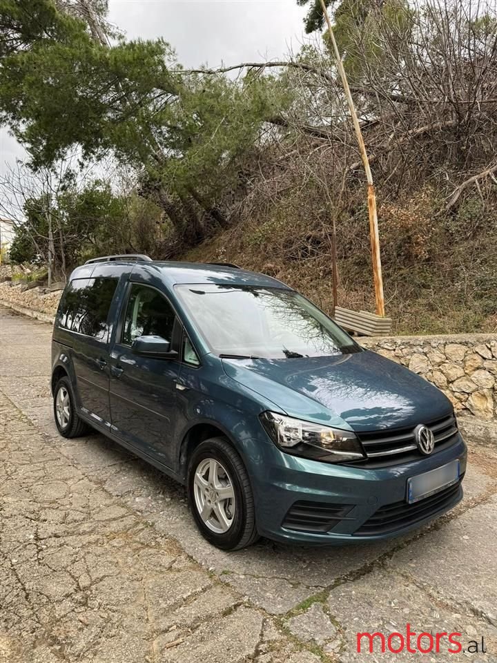 2017' Volkswagen Caddy photo #4
