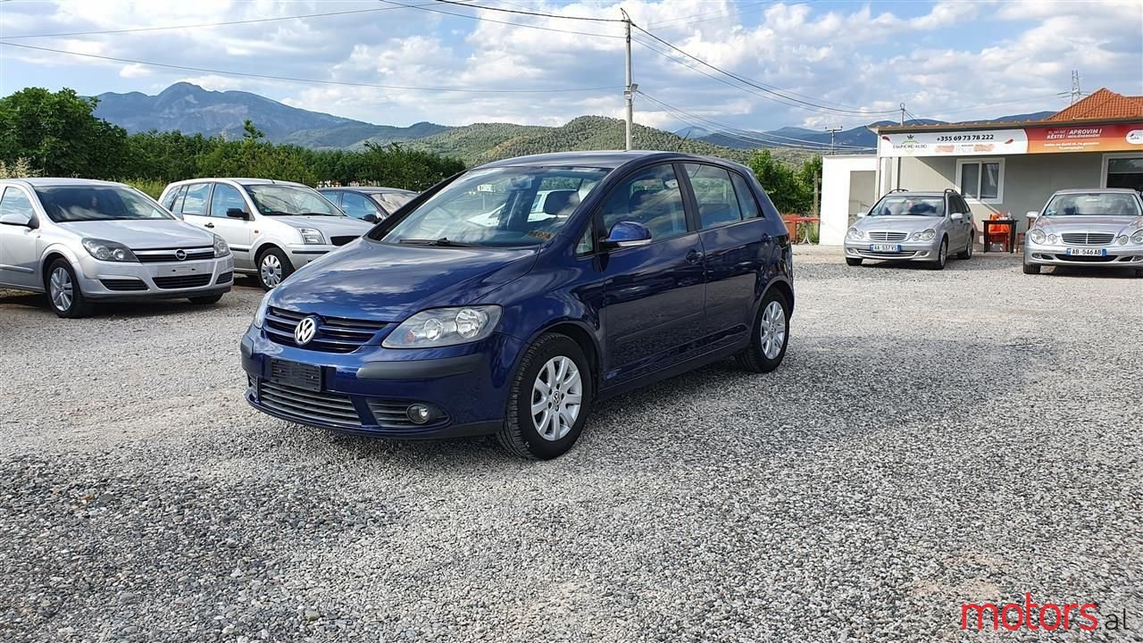 2006' Volkswagen Golf Plus photo #1