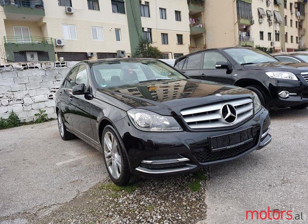 2012' Mercedes-Benz C 220 photo #1