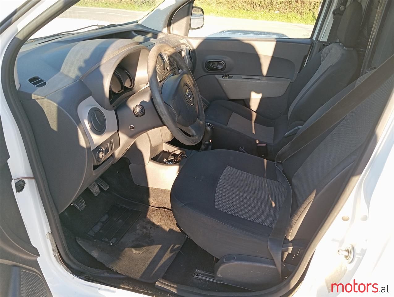 2015' Dacia Logan Pick-Up photo #6