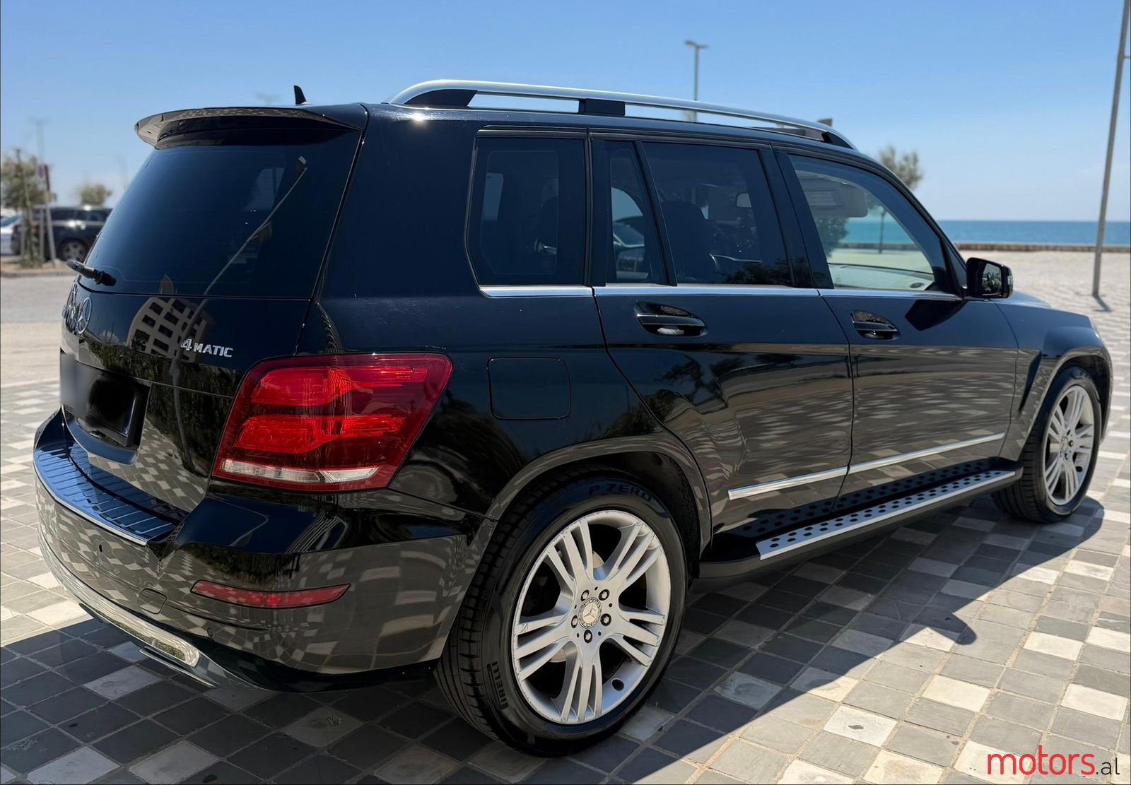 2013' Mercedes-Benz GLK 220 photo #1