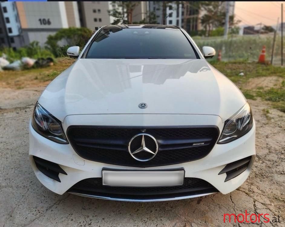 2017' Mercedes-Benz E 350 photo #1